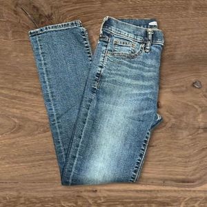 Old Navy Boys Karate Slim Built In Flex Max Tough Medium Wash Jeans - Size 10